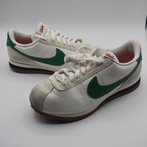 Nike Cortez 23 Aloe Verde Green Women's Size 7 FD2334-133 EUC